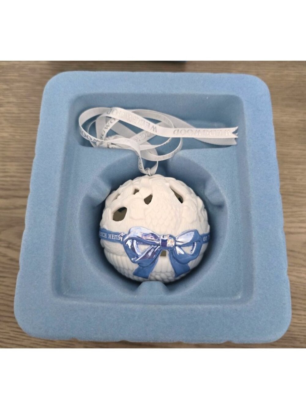 Wedgwood 12 Days Of Christmas Ornament 3 French Hens Third Day Of Christmas Box
